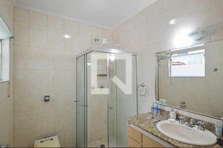 Casa à venda com 326m², 4 quartos e 6 vagas Casa à venda com 326m², 4 quartos e 6 vagasBanheiro