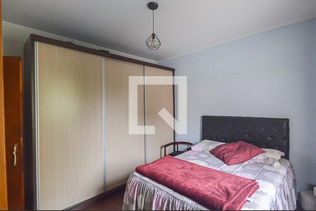 Casa à venda com 326m², 4 quartos e 6 vagas Casa à venda com 326m², 4 quartos e 6 vagasQuarto 3 - Suíte