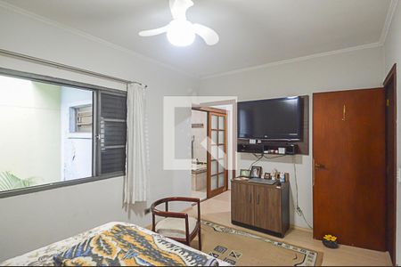 Casa à venda com 326m², 4 quartos e 6 vagas Casa à venda com 326m², 4 quartos e 6 vagasQuarto 2 - Suíte