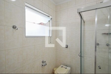 Casa à venda com 326m², 4 quartos e 6 vagas Casa à venda com 326m², 4 quartos e 6 vagasBanheiro