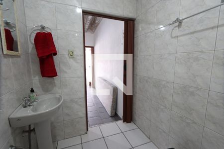 Casa à venda com 100m², 4 quartos e 2 vagasBanheiro do Salão