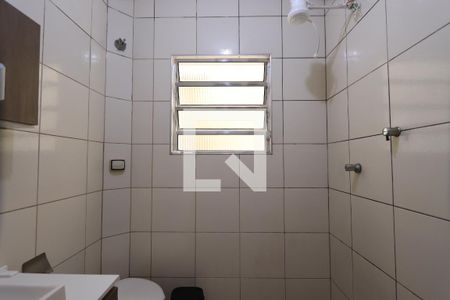 Casa à venda com 100m², 4 quartos e 2 vagasBanheiro - casa 1