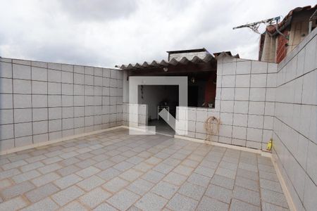 Casa à venda com 100m², 4 quartos e 2 vagasSalão