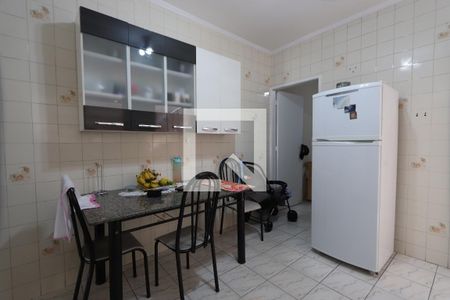 Casa à venda com 100m², 4 quartos e 2 vagasCozinha - casa 2