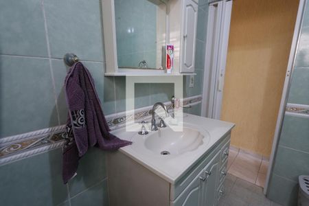 Casa à venda com 100m², 4 quartos e 2 vagasBanheiro - casa 2