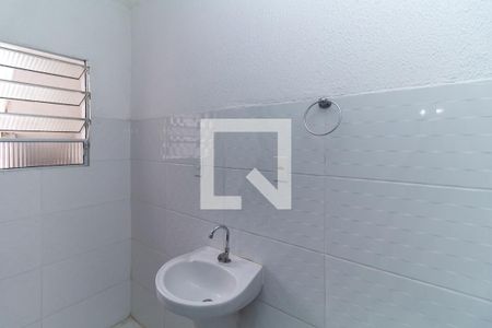 Casa para alugar com 150m², 2 quartos e 1 vaga Casa para alugar com 150m², 2 quartos e 1 vagaBanheiro