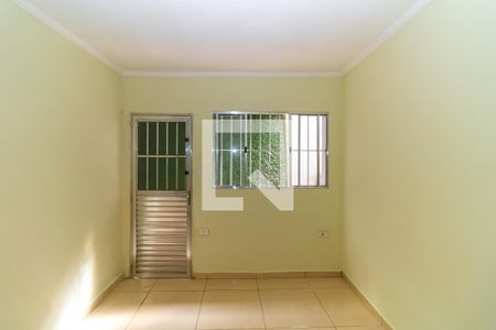 Casa para alugar com 2 quartos, 150m² em Vila Mercedes, São Paulo