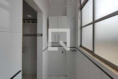 Apartamento para alugar com 63m², 2 quartos e 1 vagaÁrea de Serviço