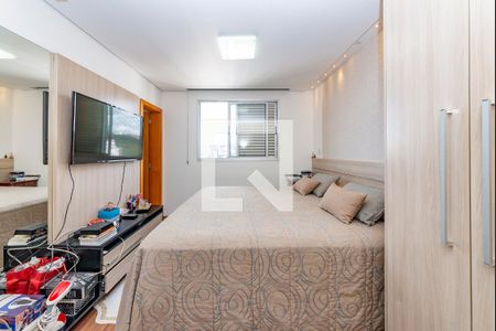 Suíte 1 de apartamento à venda com 4 quartos, 246m² em Buritis, Belo Horizonte