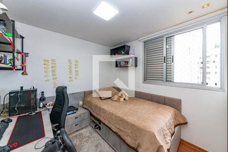 Apartamento à venda com 246m², 4 quartos e 4 vagasQuarto 4