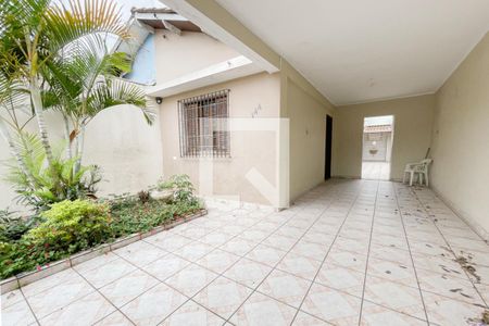 Casa à venda com 117m², 2 quartos e 2 vagas Casa à venda com 117m², 2 quartos e 2 vagasGaragem