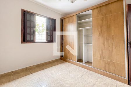 Casa à venda com 117m², 2 quartos e 2 vagas Casa à venda com 117m², 2 quartos e 2 vagasQuarto 1
