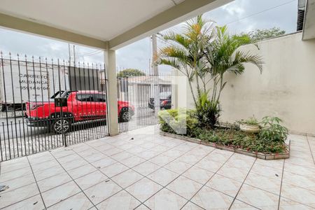 Casa à venda com 117m², 2 quartos e 2 vagas Casa à venda com 117m², 2 quartos e 2 vagasGaragem