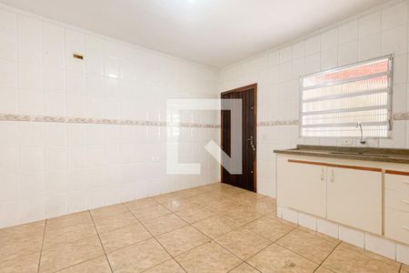 Casa à venda com 117m², 2 quartos e 2 vagas Casa à venda com 117m², 2 quartos e 2 vagasCozinha