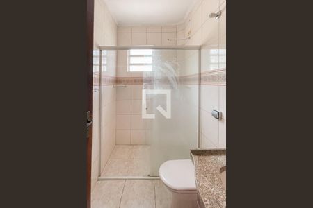 Casa à venda com 117m², 2 quartos e 2 vagas Casa à venda com 117m², 2 quartos e 2 vagasBanheiro Social
