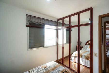 Apartamento à venda com 86m², 3 quartos e 2 vagasQuarto 03