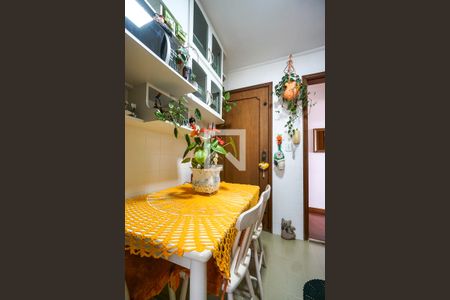 Apartamento à venda com 86m², 3 quartos e 2 vagasCozinha