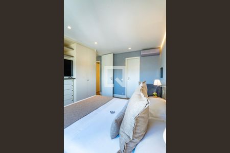 Apartamento à venda com 76m², 1 quarto e 1 vagaQuarto