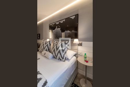 Apartamento à venda com 76m², 1 quarto e 1 vagaQuarto