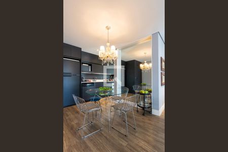 Apartamento à venda com 76m², 1 quarto e 1 vagaSala