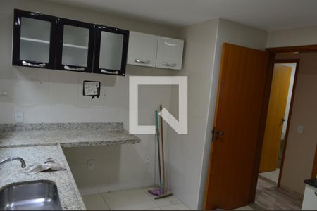 Casa de condomínio à venda com 220m², 4 quartos e sem vagaCozinha