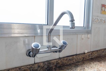 Casa de condomínio para alugar com 153m², 3 quartos e 2 vagasCozinha - Torneira