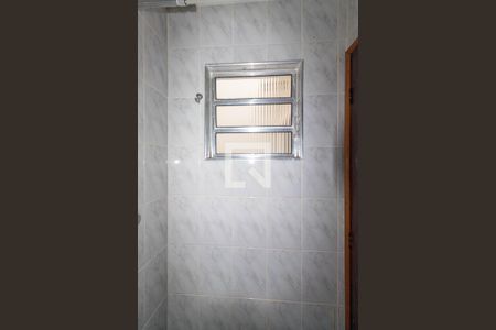 Casa de condomínio para alugar com 153m², 3 quartos e 2 vagasBanheiro de serviço