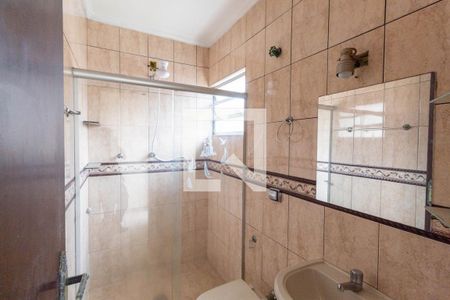 Casa de condomínio para alugar com 153m², 3 quartos e 2 vagasBanheiro da Suíte 2