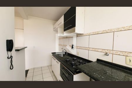 Cozinha de apartamento para alugar com 2 quartos, 52m² em Recanto Quarto Centenario, Jundiaí