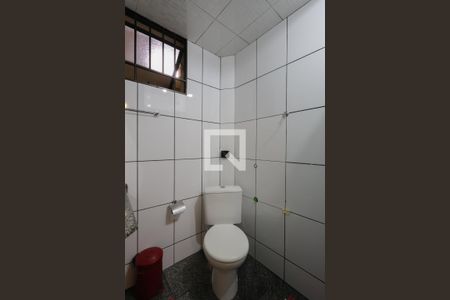 Casa à venda com 80m², 3 quartos e 1 vaga Casa à venda com 80m², 3 quartos e 1 vagaBanheiro