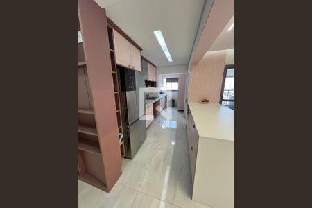 Apartamento à venda com 121m², 3 quartos e 2 vagasFoto 05