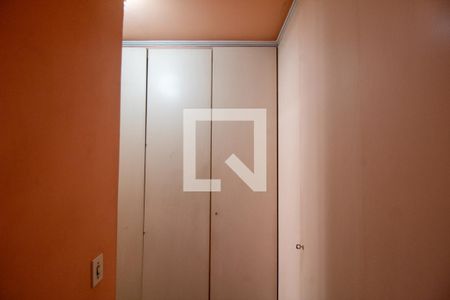 Apartamento à venda com 136m², 3 quartos e 2 vagas Apartamento à venda com 136m², 3 quartos e 2 vagasCloset da suíte