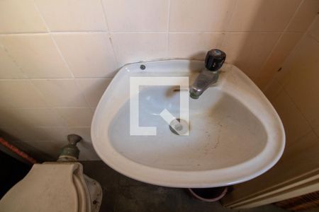 Apartamento à venda com 136m², 3 quartos e 2 vagas Apartamento à venda com 136m², 3 quartos e 2 vagasBanheiro de Serviço