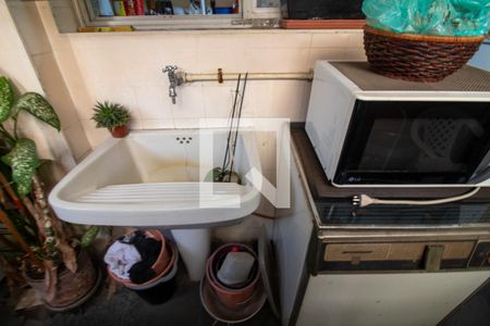 Apartamento à venda com 136m², 3 quartos e 2 vagas Apartamento à venda com 136m², 3 quartos e 2 vagasÁrea de Serviço