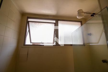 Apartamento à venda com 136m², 3 quartos e 2 vagas Apartamento à venda com 136m², 3 quartos e 2 vagasBanheiro da Suíte