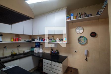 Apartamento à venda com 136m², 3 quartos e 2 vagas Apartamento à venda com 136m², 3 quartos e 2 vagasCozinha