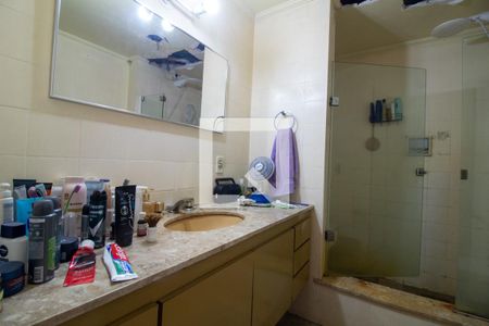 Apartamento à venda com 136m², 3 quartos e 2 vagas Apartamento à venda com 136m², 3 quartos e 2 vagasBanheiro