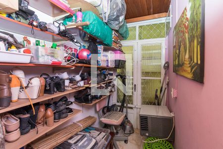 Quarto 1 de casa para alugar com 2 quartos, 100m² em Vaz Lobo, Rio de Janeiro