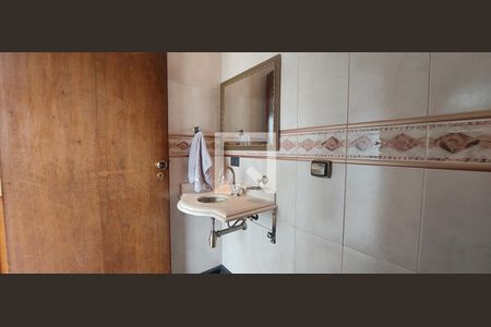 Casa à venda com 314m², 3 quartos e 6 vagasBanheiro 3