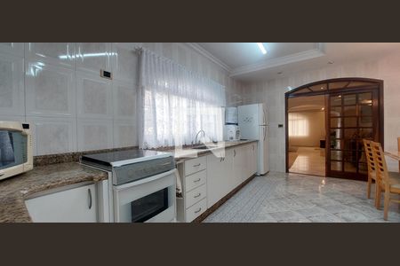Casa à venda com 314m², 3 quartos e 6 vagasCozinha