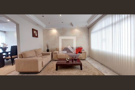 Sala de casa à venda com 3 quartos, 314m² em Utinga, Santo André