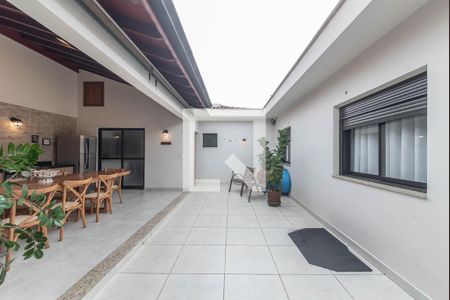 Casa à venda com 225m², 4 quartos e 3 vagasÁrea comum