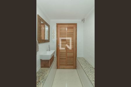 Casa à venda com 225m², 4 quartos e 3 vagasEscritório - Lavabo