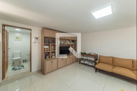 Casa à venda com 225m², 4 quartos e 3 vagasEscritório