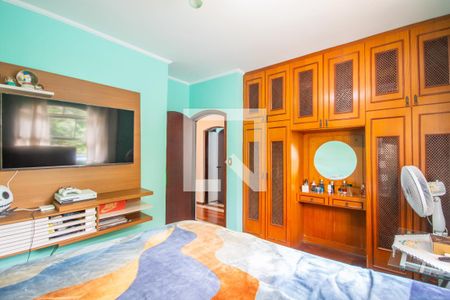 Casa para alugar com 948m², 4 quartos e 6 vagas Casa para alugar com 948m², 4 quartos e 6 vagasQuarto 3