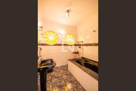 Casa para alugar com 948m², 4 quartos e 6 vagas Casa para alugar com 948m², 4 quartos e 6 vagasBanheiro da Suíte