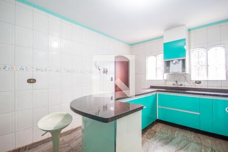 Casa para alugar com 948m², 4 quartos e 6 vagas Casa para alugar com 948m², 4 quartos e 6 vagasCozinha