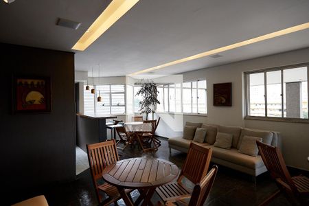 Apartamento à venda com 50m², 1 quarto e 1 vaga Apartamento à venda com 50m², 1 quarto e 1 vagaÁrea comum
