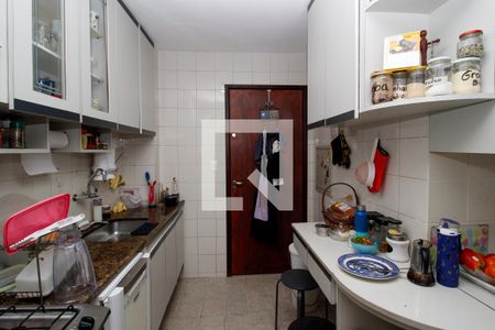 Apartamento à venda com 202m², 4 quartos e 2 vagasCozinha