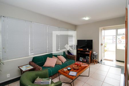 Apartamento à venda com 202m², 4 quartos e 2 vagasSala 2